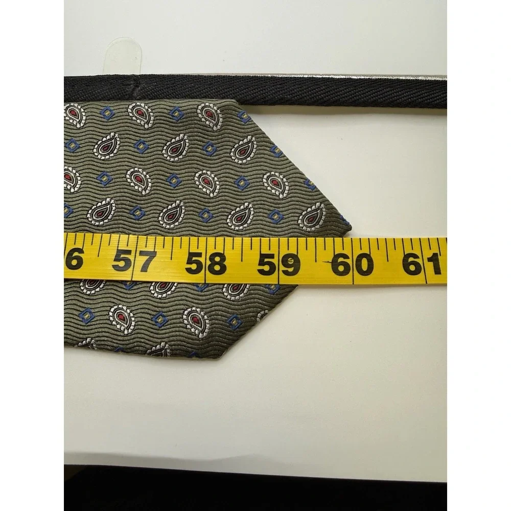 Jos A Bank Tie Silk Italy Olive Paisley Geometric Classic Width 60